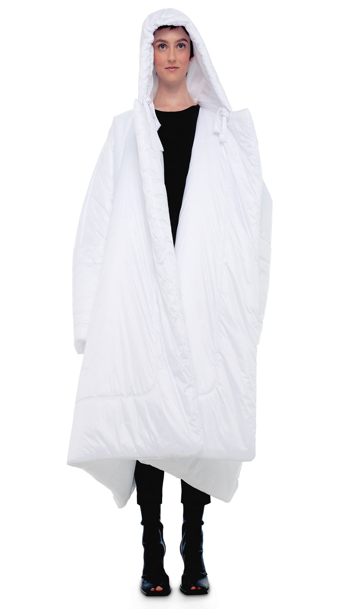 norma kamali HOODED BLANKET SLEEPING BAG