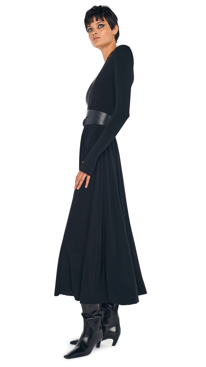 Norma Kamali LS SHOULDER PAD V NECK FLARED DRESS