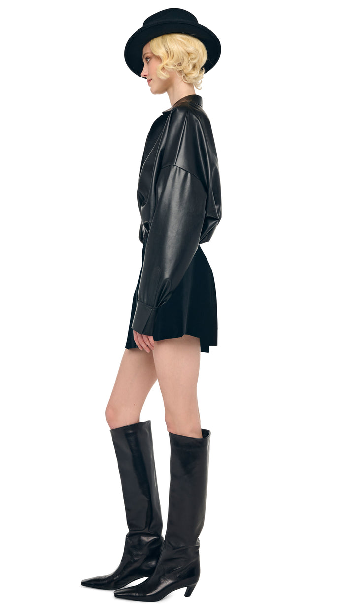 Norma Kamali MENS PLEAT SHORT