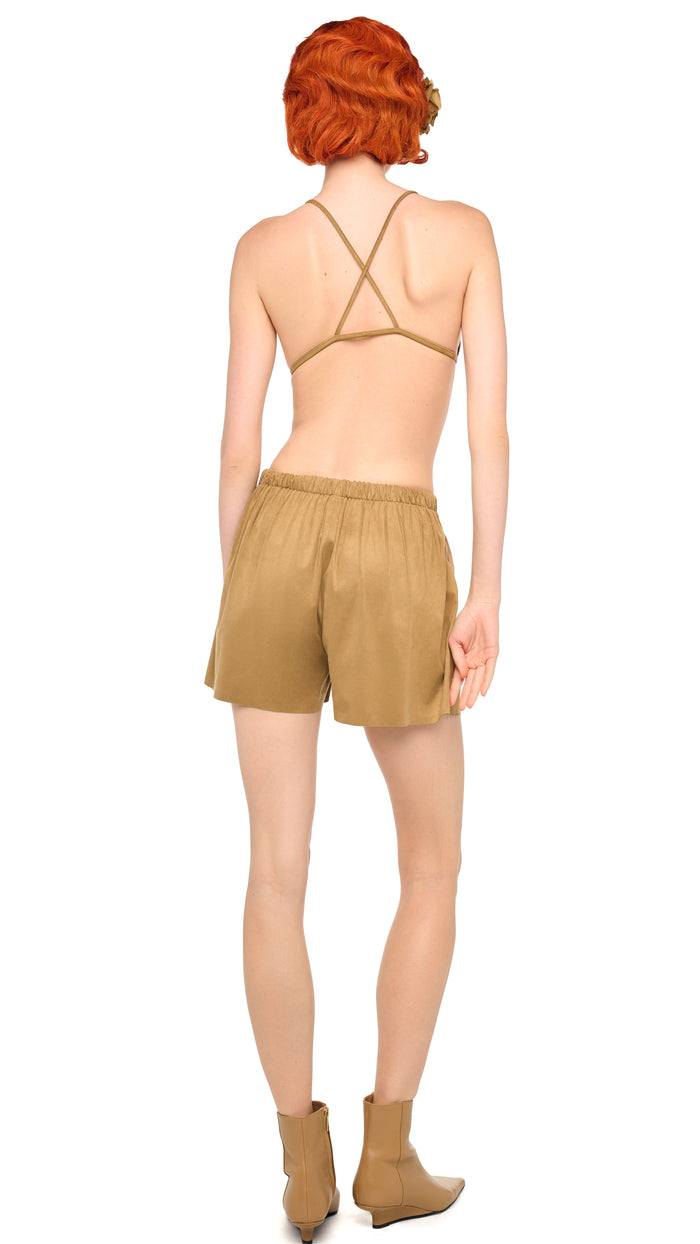 Norma Kamali MENS PLEAT SHORT