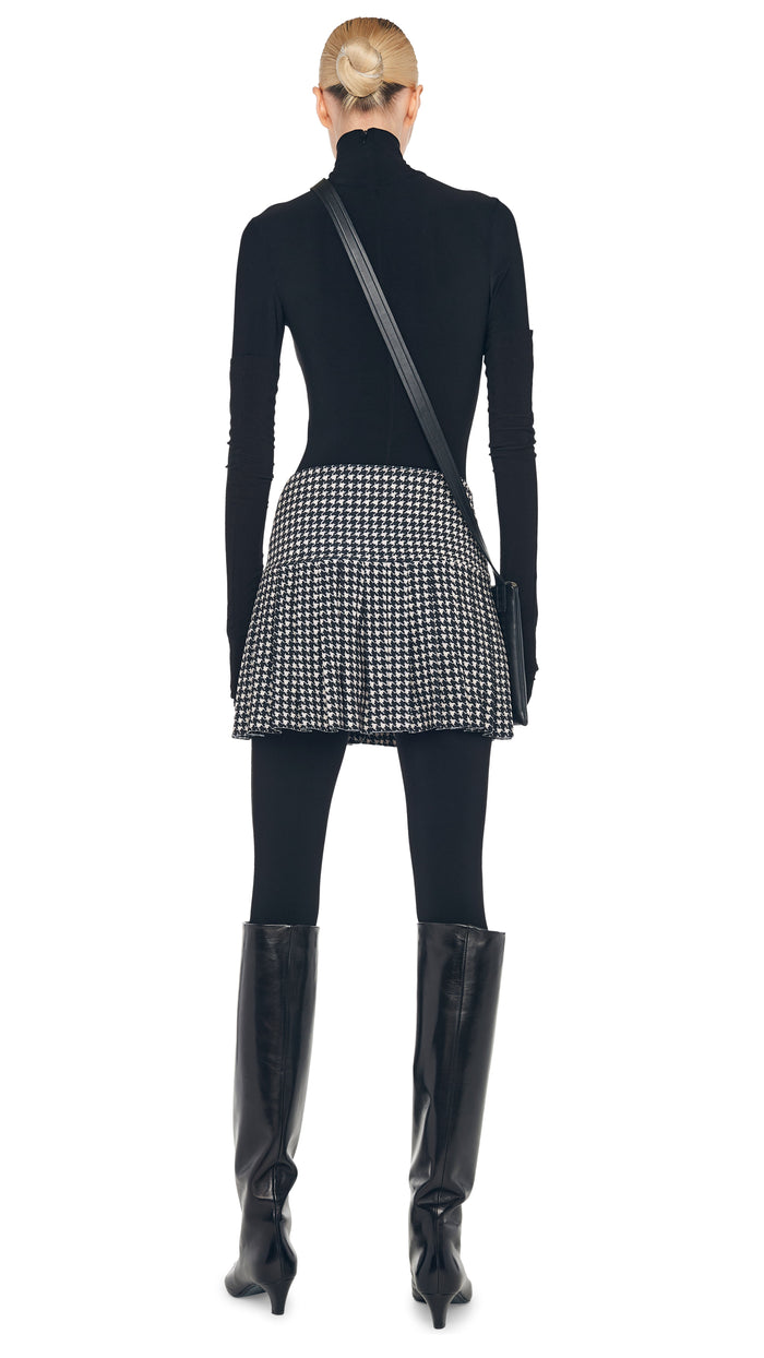 Norma Kamali PLEATED MINI SKIRT