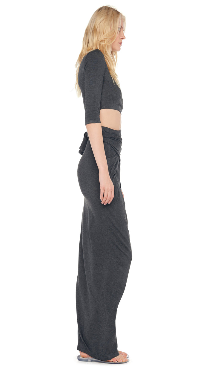 Norma Kamali SCOOP NECK CROPPED TOP