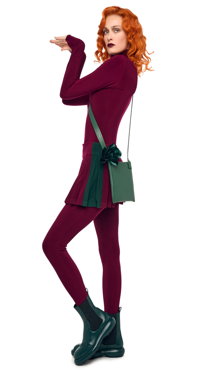 norma kamali SIDE STRIPE PLEATED PICKLEBALL SKIRT