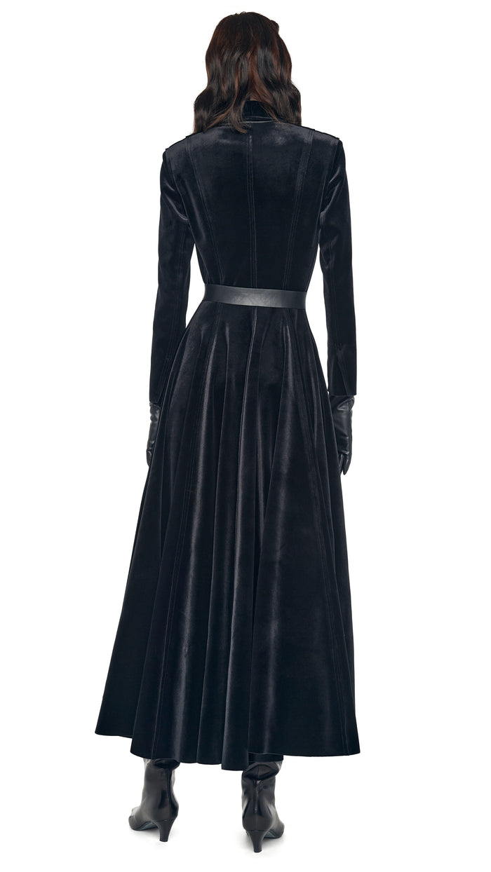 Norma Kamali SINGLE BREASTED FLARED DRESS