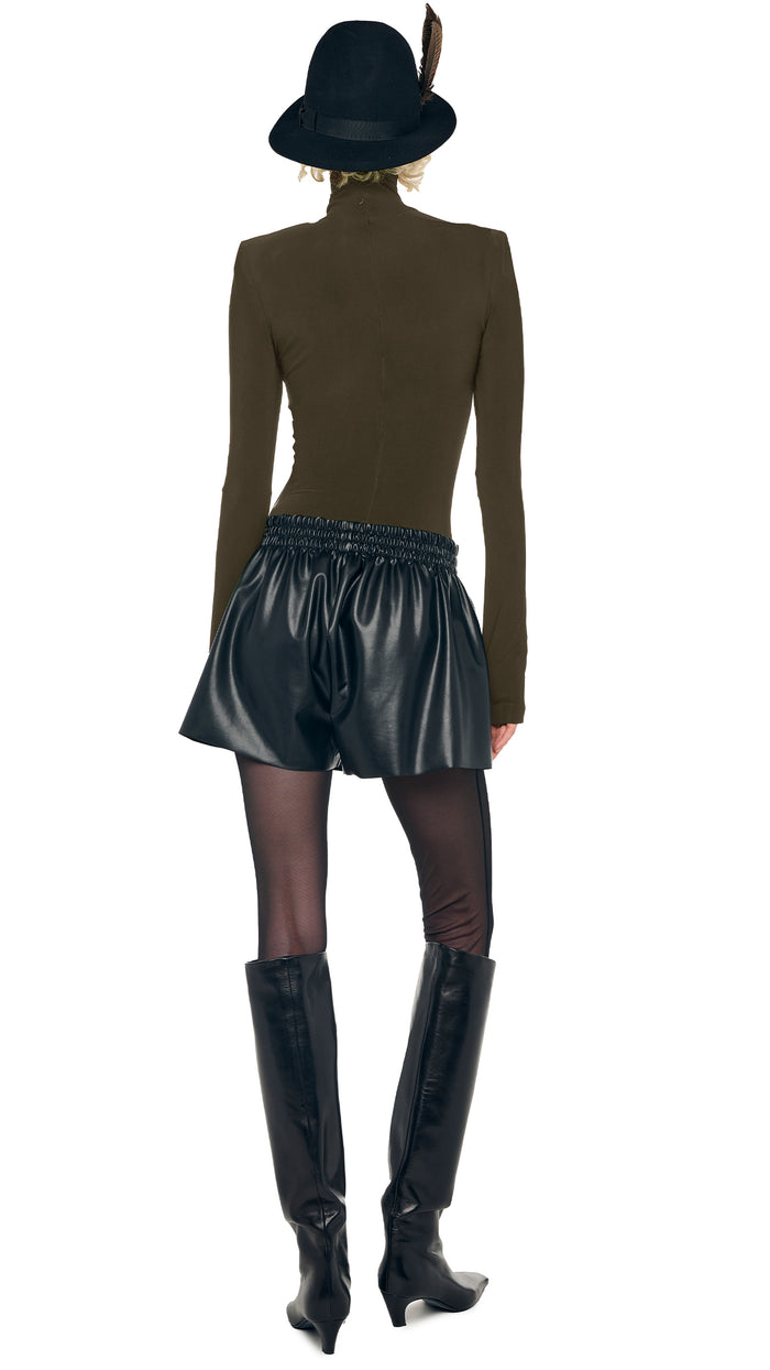 Norma Kamali SLIM FIT LONG SLEEVE TURTLE TOP