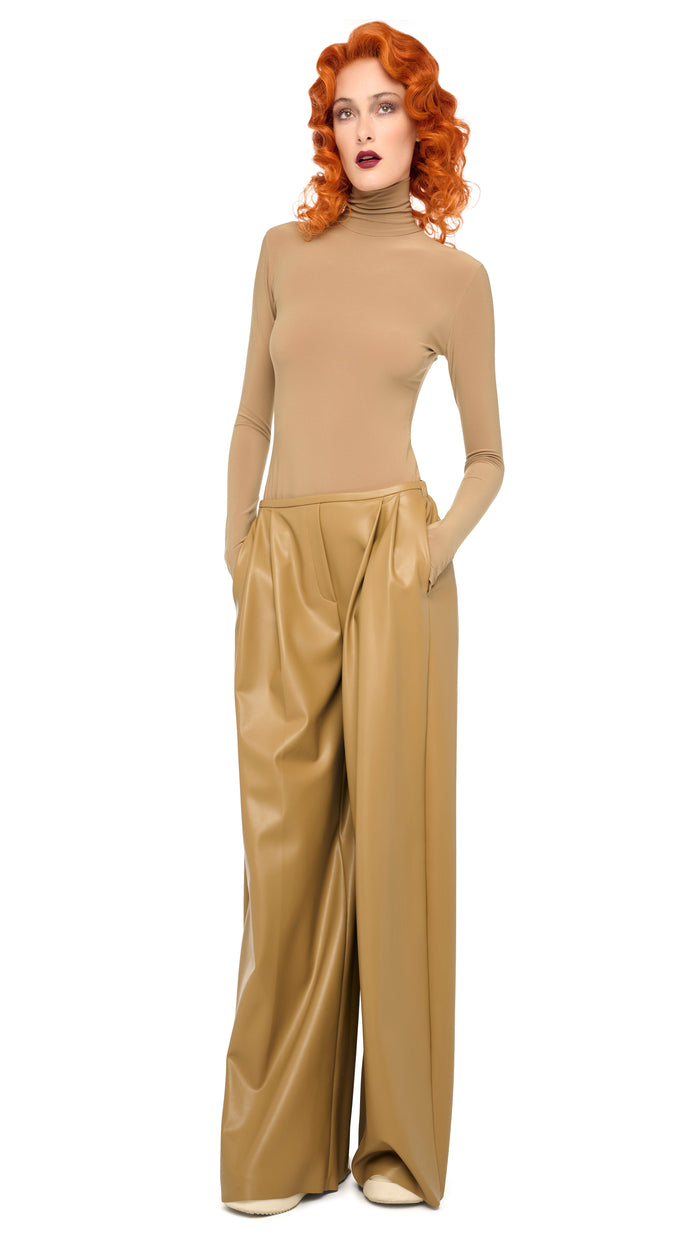 Norma Kamali SLIM FIT LONG SLEEVE TURTLE TOP