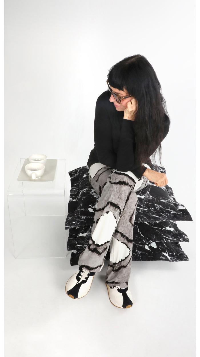 Norma Kamali THE PILLOW