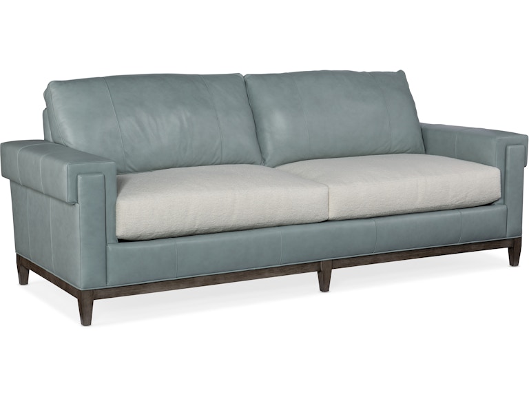 norrwood Bradington Young Living Room Noah Sofa 477-95 at Norwood Furniture