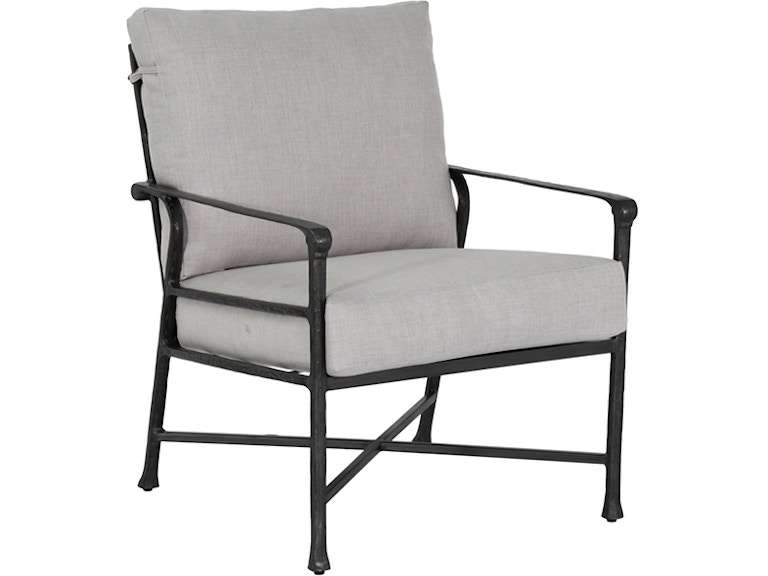 norrwood Castelle Outdoor Furniture Marquis Cushioned Lounge Chair 1D10R at Norwood Furniture
