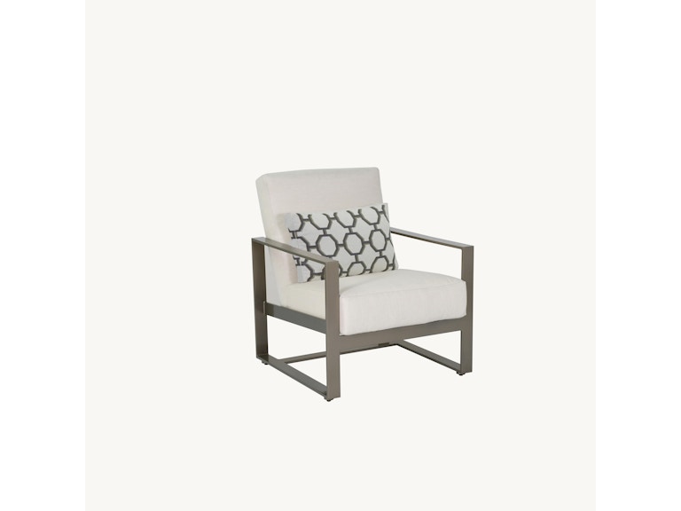 norrwood Castelle Outdoor Furniture Park Place Cushioned High Back Lounge Chair 2230R at Norwood Furniture