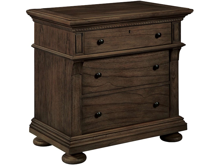 norrwood Hekman Bedroom Wellington Estates Three Drawer Nightstand 25463 at Norwood Furniture