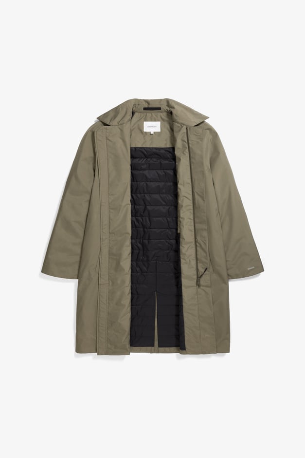 Norse Projects Vargo Gore-Tex Windstopper Raglan Mac