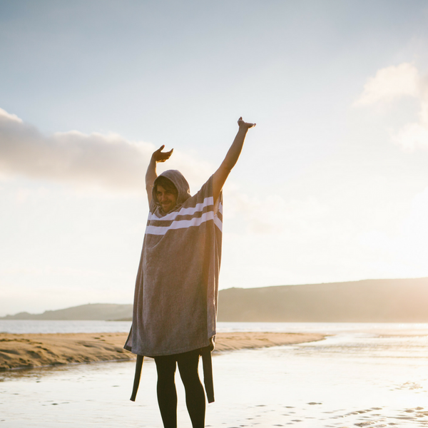 Northcore Beach Basha Changing Robe - Grey Stripey