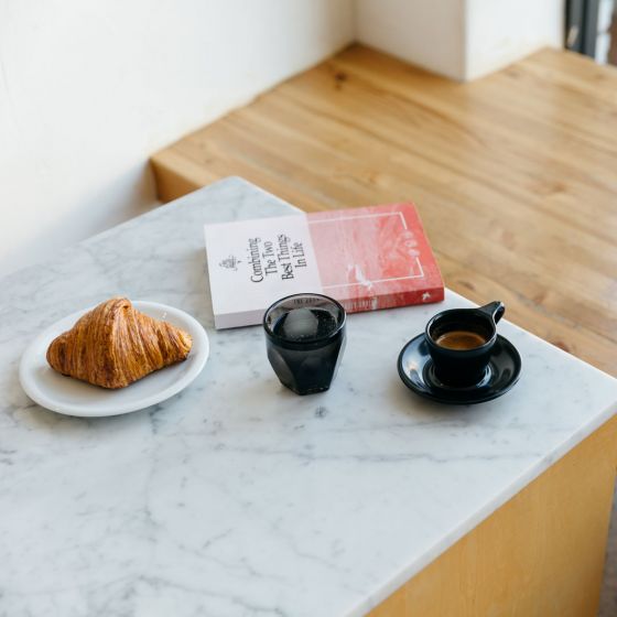 Notneutral Lino Round Plate White