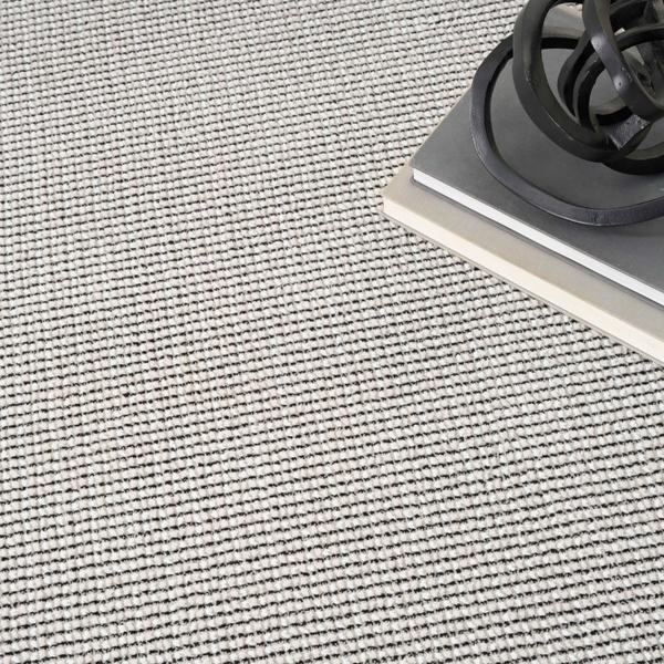 Nourison Atlantic Avenue Ivory Black Indoor Only Abstract Rug AAV01