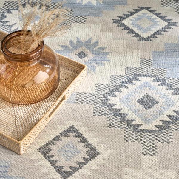 Nourison Copenhagen Ivory Blue Indoor Only Geometric Rug CPN01