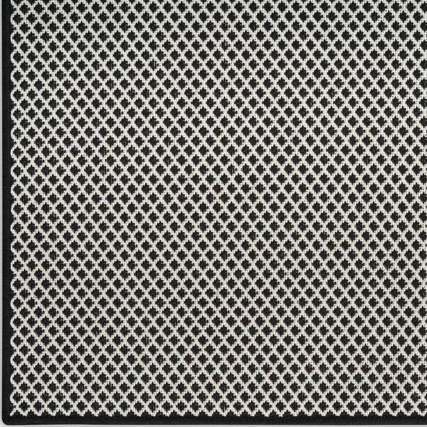 Nourison Courtyard Black White Indoor/Outdoor Geometric Rug COU01