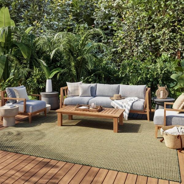 nourison Courtyard Green Indoor/Outdoor Geometric Rug COU01