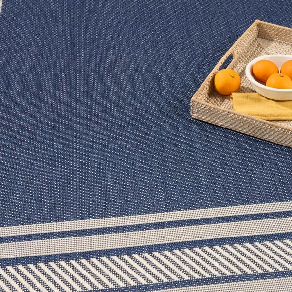 Nourison Horizon Indoor/Outdoor Navy Indoor/Outdoor Geometric Rug HOZ03