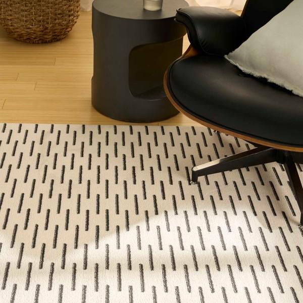 Nourison Nordic Ivory Black Indoor Only Abstract Rug NRC12