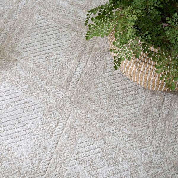 Nourison Dekor Beige Indoor Only Diamond Rug DEK05