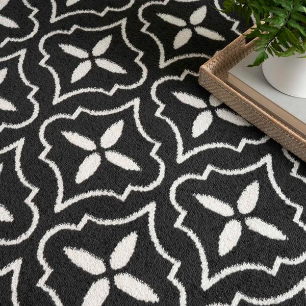 Nourison Nourison Home Essentials Black Ivory Indoor/Outdoor Moroccan Rug NRE04 Home