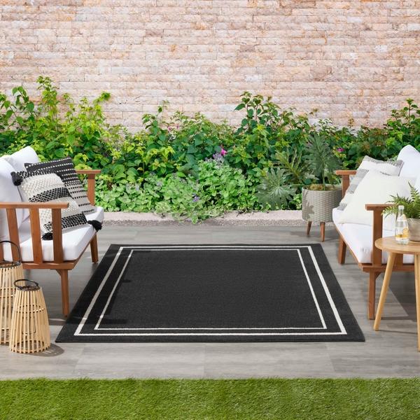 nourison Nourison Home Essentials Contemporary Bordered Outdoor Black Rug NRE02 Home