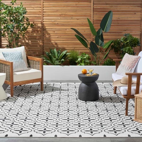 Nourison Nourison Home Essentials Ivory Black Indoor/Outdoor Moroccan Rug NRE04 Home