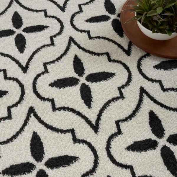 Nourison Nourison Home Essentials Ivory Black Indoor/Outdoor Moroccan Rug NRE04 Home