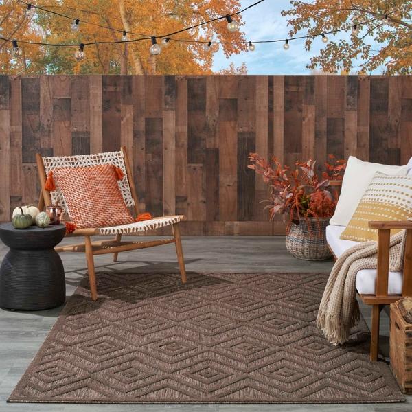 Nourison Versatile Brown Indoor/Outdoor Geometric Rug NRV01
