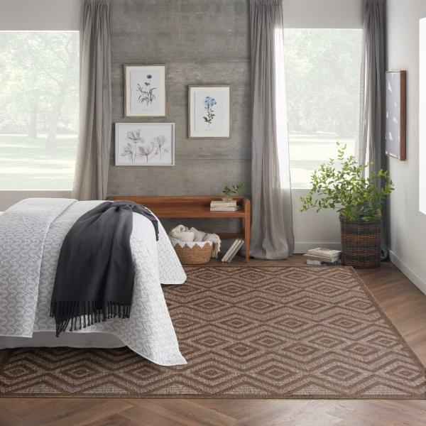 Nourison Versatile Brown Indoor/Outdoor Geometric Rug NRV01