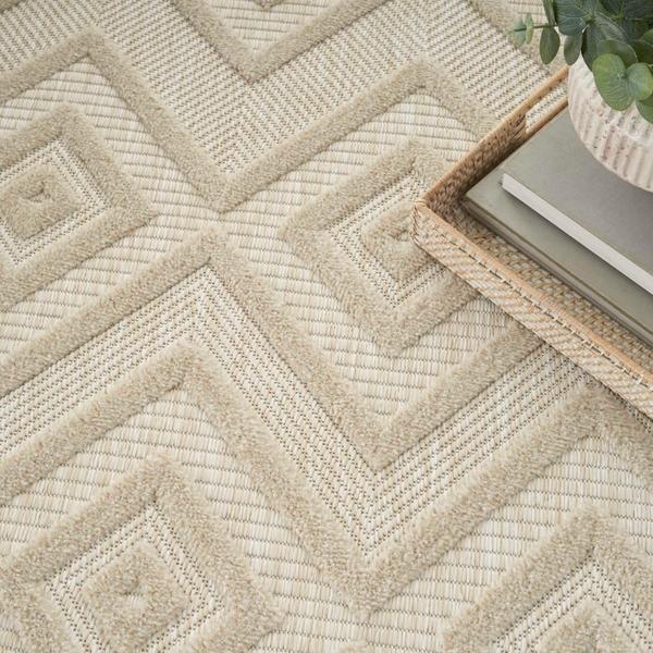 Nourison Versatile Cream Indoor/Outdoor Geometric Rug NRV01