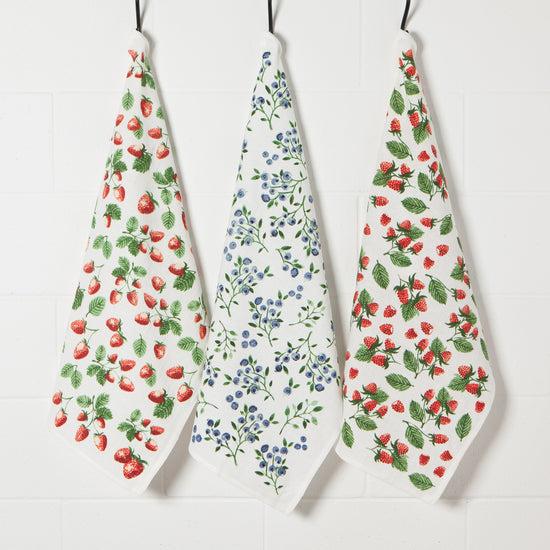 Now Designs Berry Patch Floursack Dish Towels Set Of 3