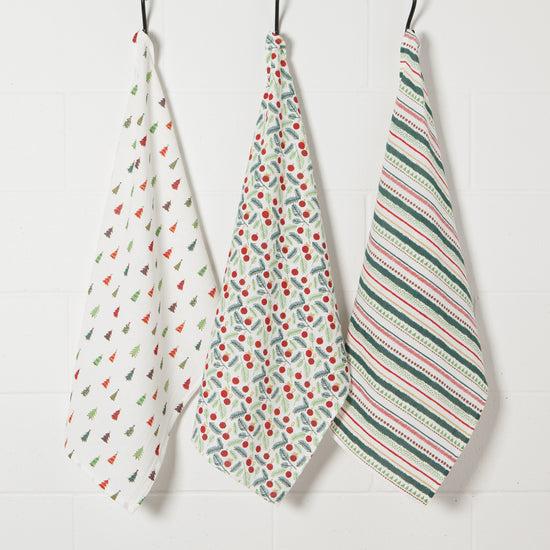 Now Designs Merry & Bright Floursack Dish Towels Set Of 3