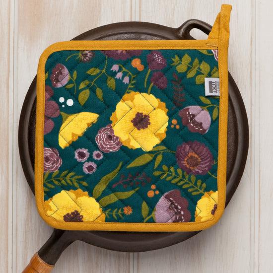 Now Designs Adeline Quilted Potholder
