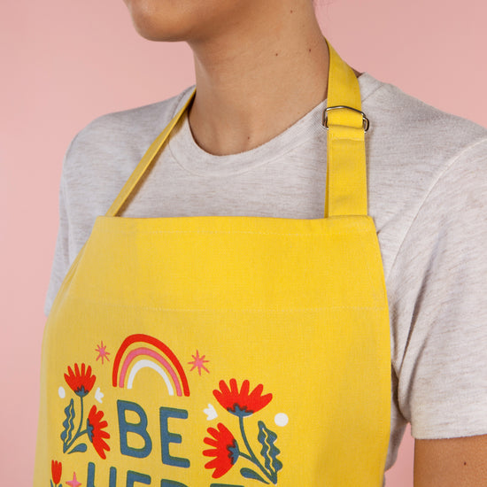 Now Designs Be Here Now Gift Packaged Apron