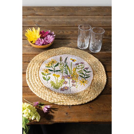 Now Designs Bees & Blooms Braided Round Placemat