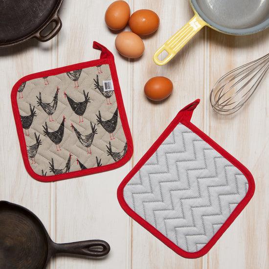 Now Designs Chicken Scratch Chef Quilted Potholder