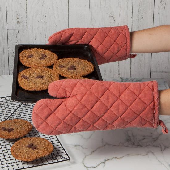 Now Designs Clay Heirloom Stonewash Oven Mitt