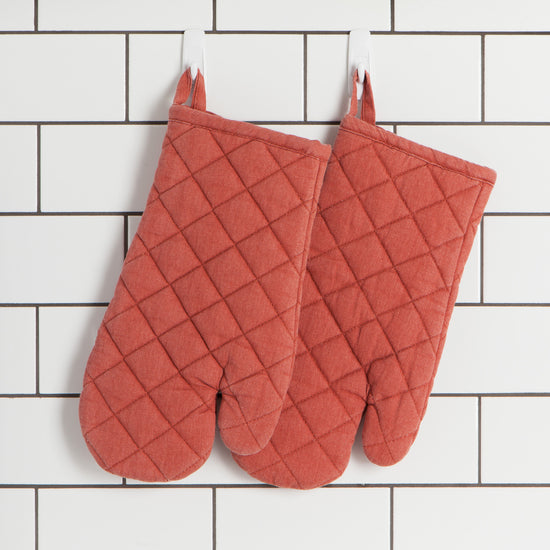 Now Designs Clay Heirloom Stonewash Oven Mitt