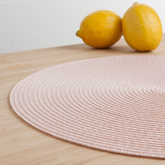 Now Designs Disko Shell Pink Round Placemat