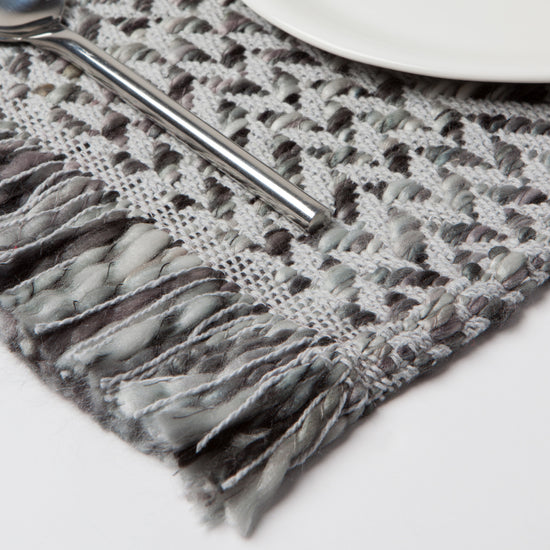 Now Designs Dove Pirouette Placemat