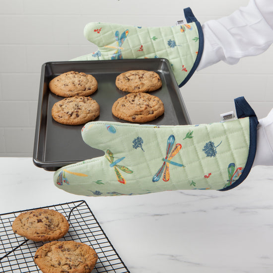Now Designs Dragonfly Quilted Oven Mitt