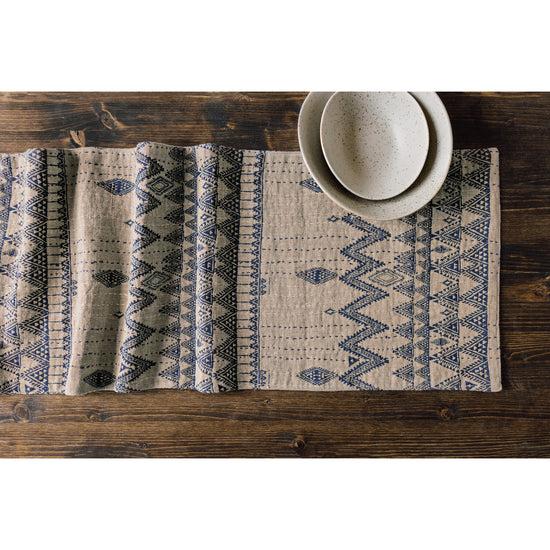 Now Designs Enigma Table Runner