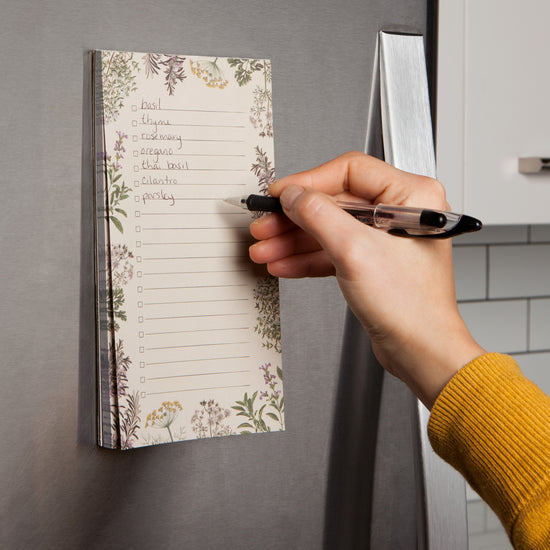 Now Designs Garden Herbs List It Magnetic Notepad