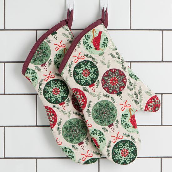 Now Designs Good Tidings Christmas Oven Mitt