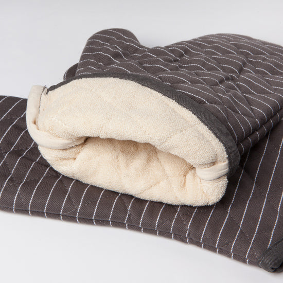 Now Designs Granite Pinstripe Superior Oven Mitt