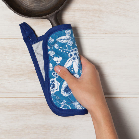 Now Designs Juliette Chef Quilted Potholder