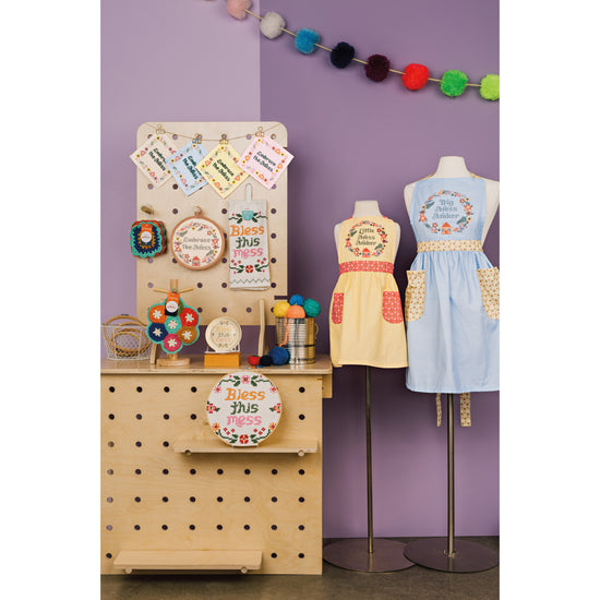 Now Designs Kitsch Stitch Shaped Potholder