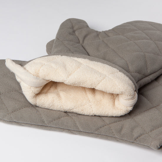 Now Designs London Grey Superior Oven Mitt